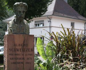 Büste von Albert Schweitzer in Kaysersberg.