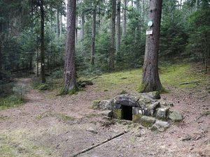 Bergmassiv Madeleine: Brunnen.